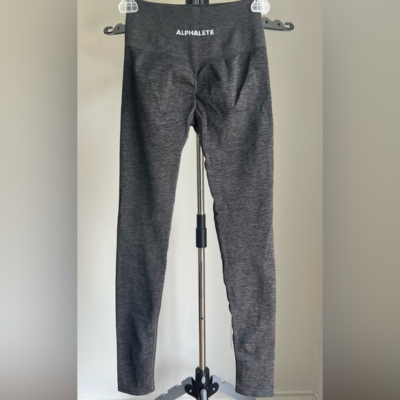 Alphalete Leggings - Picture 2 of 4